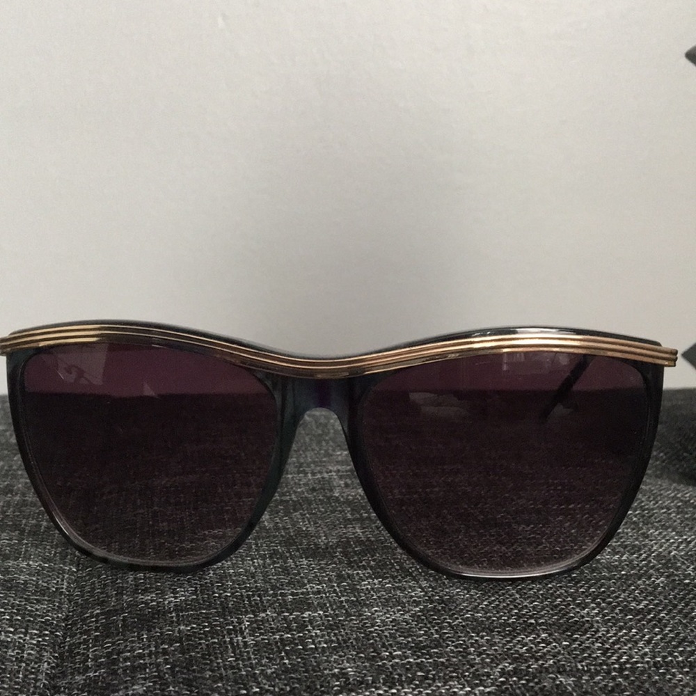 🕶 sunglasses 🕶 - Picture 2 of 6
